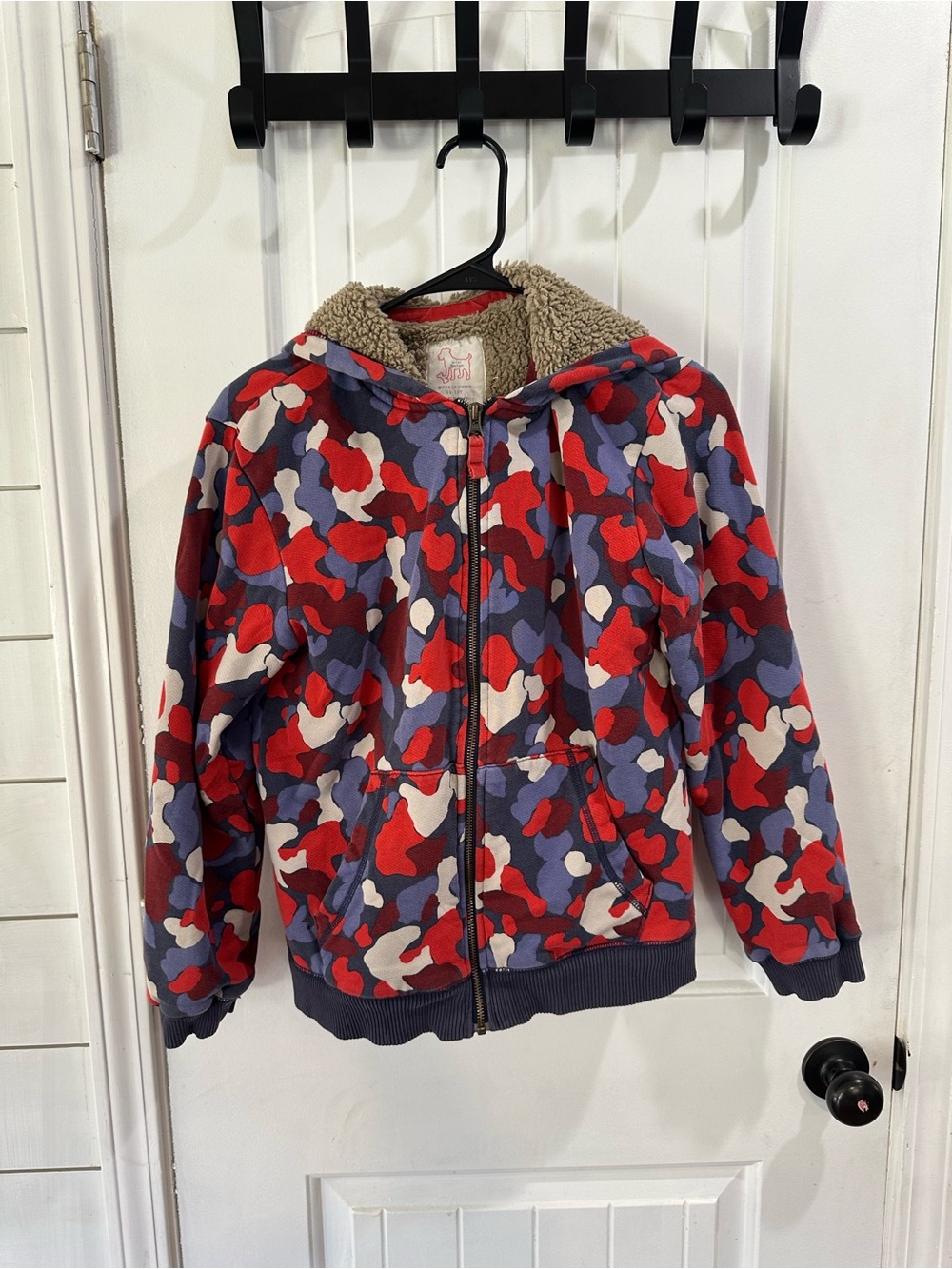 Boden Kids Hooded Sherpa lined Jacket in Red, Blue & White Camo